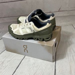 ON Running Cloudventure Waterproof Trail